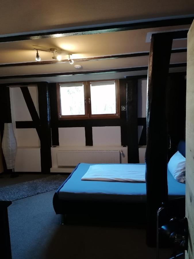 Pension Riverside In Leverkusen Hitdorf Am Rhein - Zentral An Der A1 Und 59 Dış mekan fotoğraf